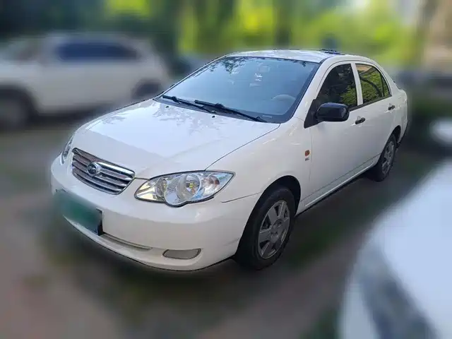 2019 BYD F3