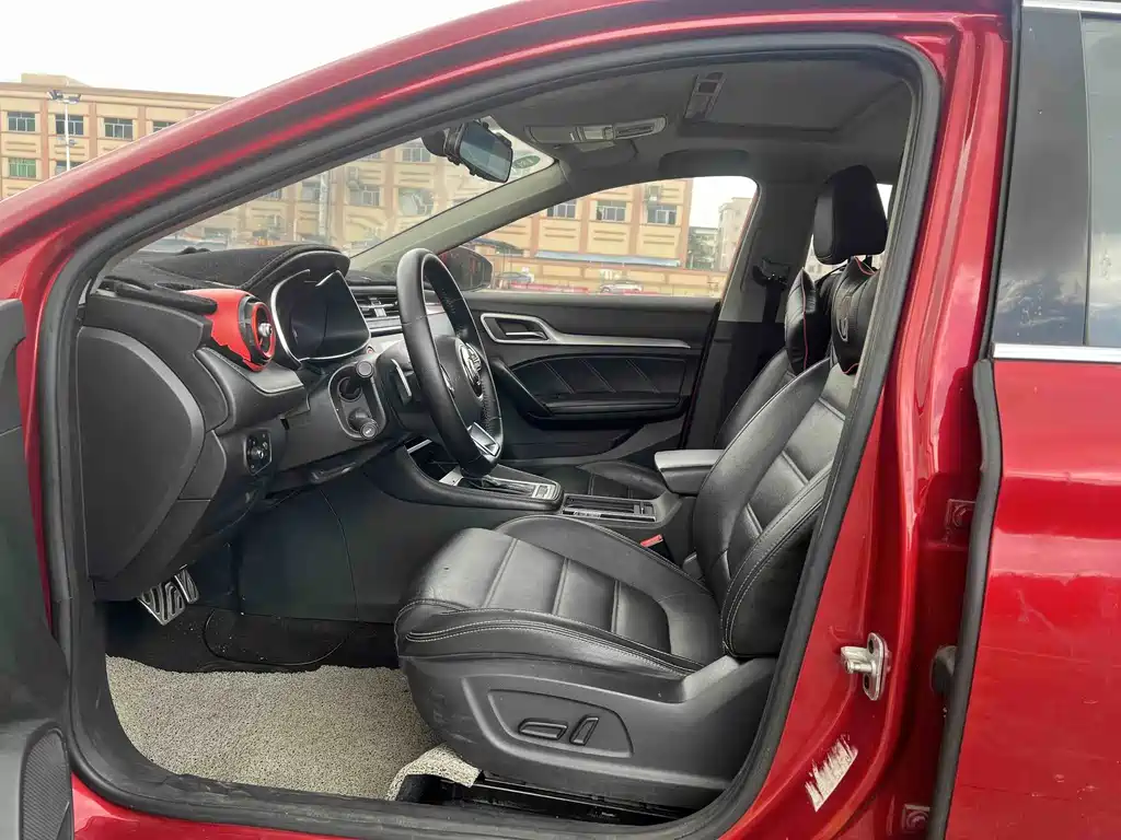 MG 6 2017 20T AT Luxury Smart Connect V