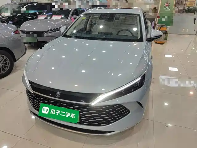 2025 BYD Qin