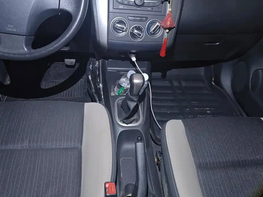 Venucia R50X — миниатюра 16