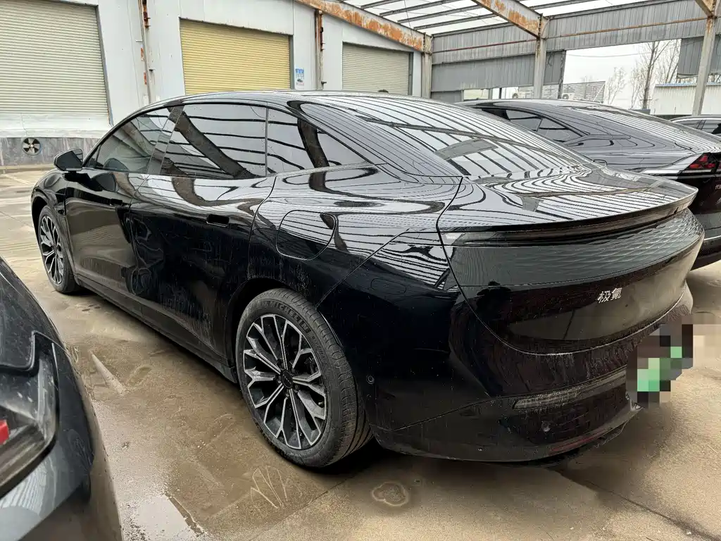 ZEEKR EXTREME KRYPTON 007