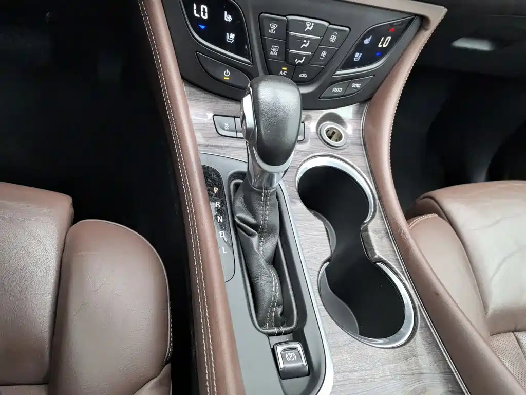 Buick Envision Plus — миниатюра 13