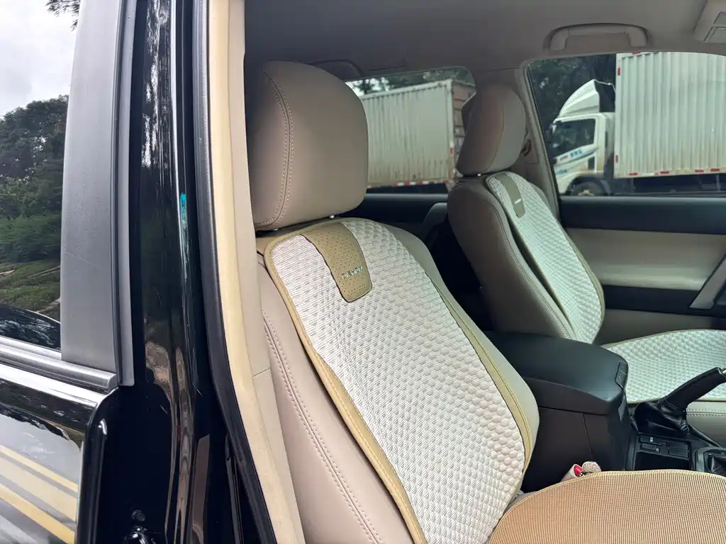 Toyota Prado (Import) 2.7L Auto Luxury Edition, фото 18