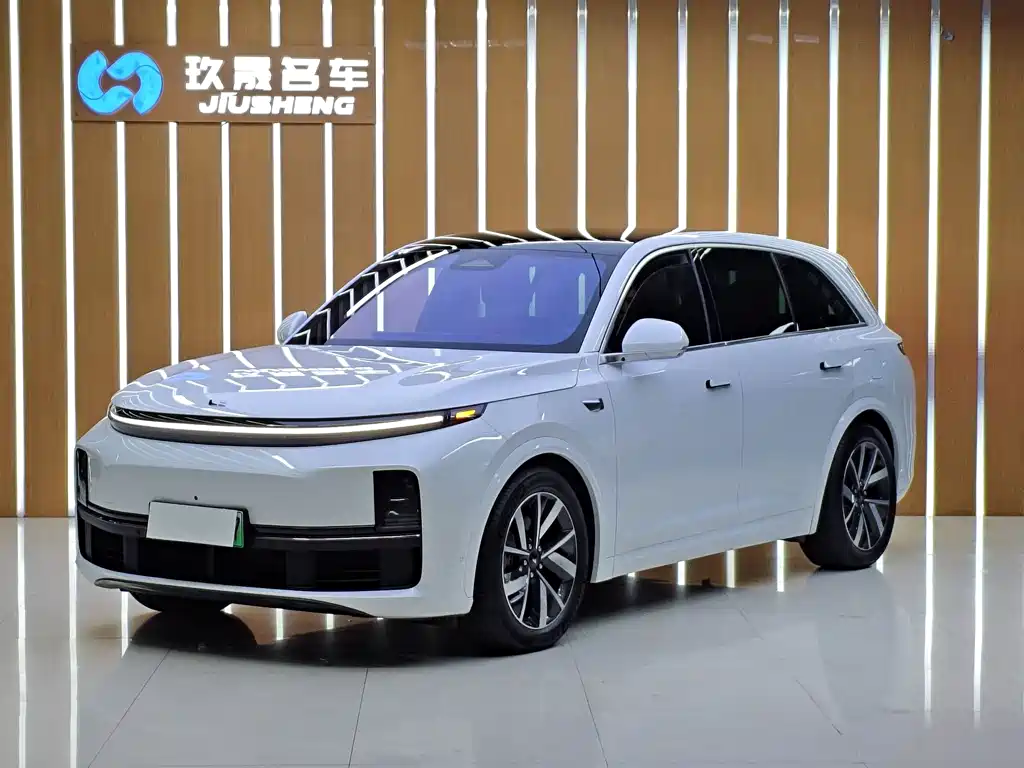 Li Auto L7