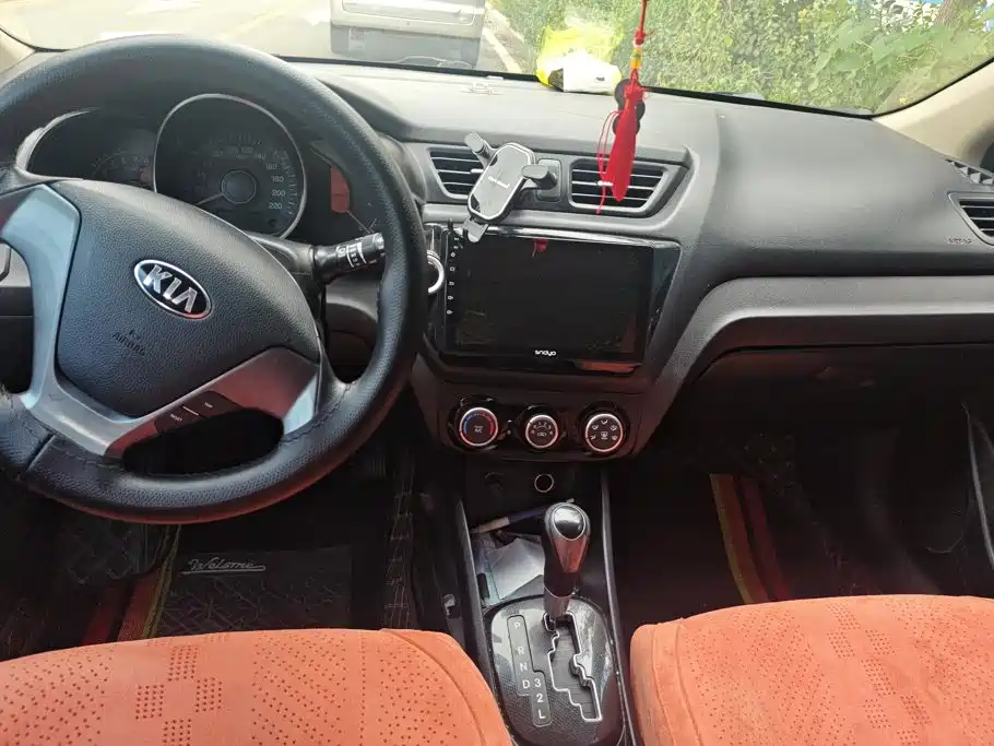 Kia K2 — миниатюра 12