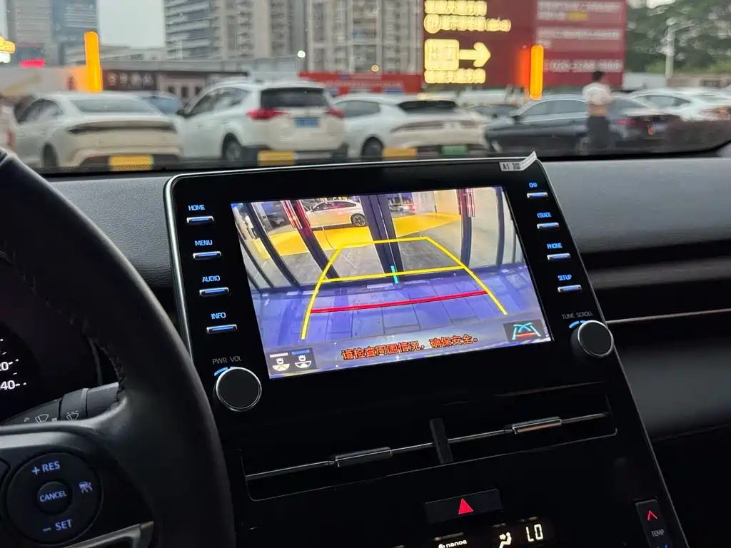 Toyota Avalon — миниатюра 9