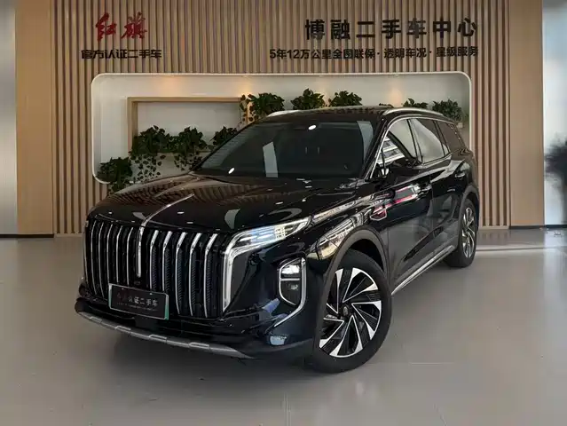 RED FLAG HONGQI HS7 PHEV 2025