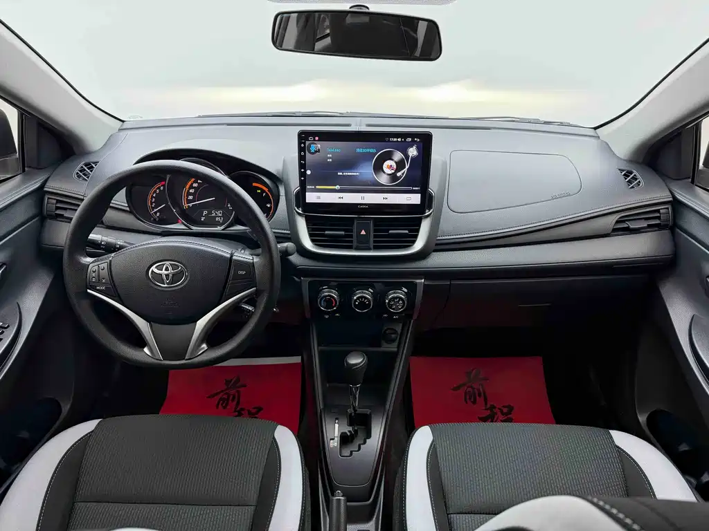 TOYOTA YARIS L ZHIXUAN
