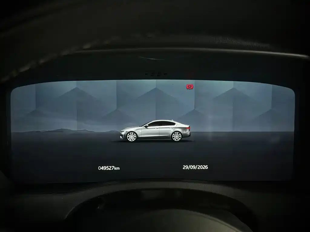Jaguar XEL — миниатюра 3
