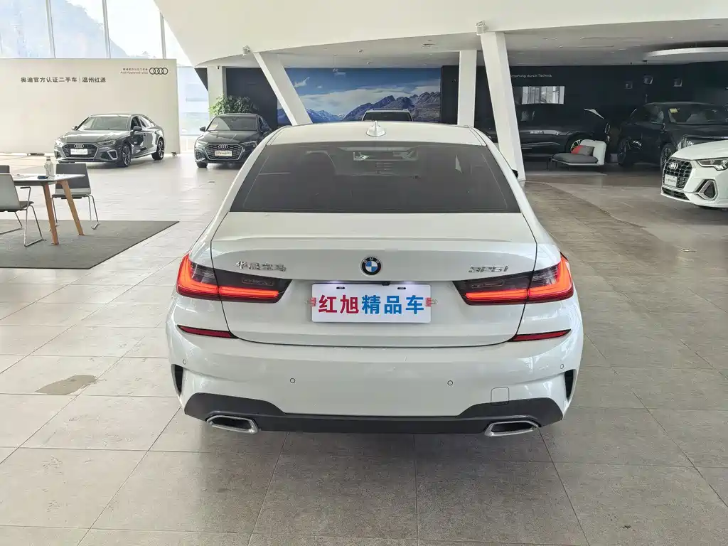 BMW 3 Series — миниатюра 23