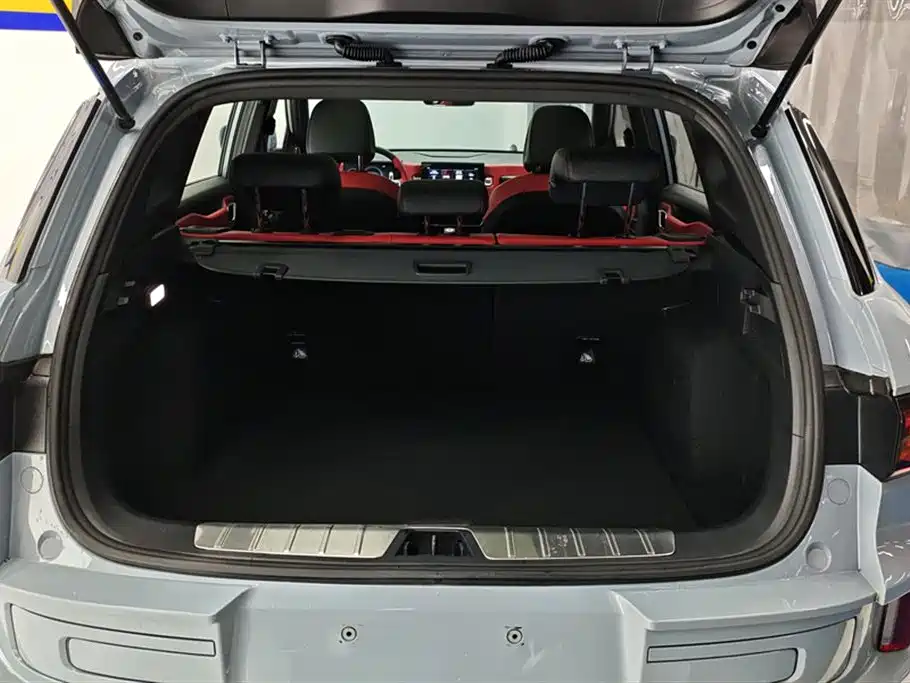 GEELY AUTOMOBILE GEELY ICON