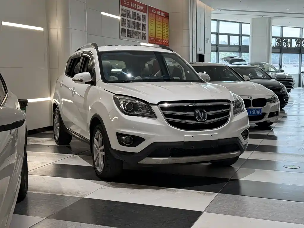 Changan CS35 - фото 5