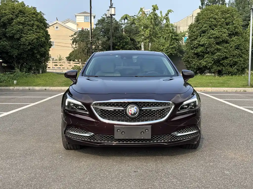 Buick LaCrosse 2018 28T Avenir
