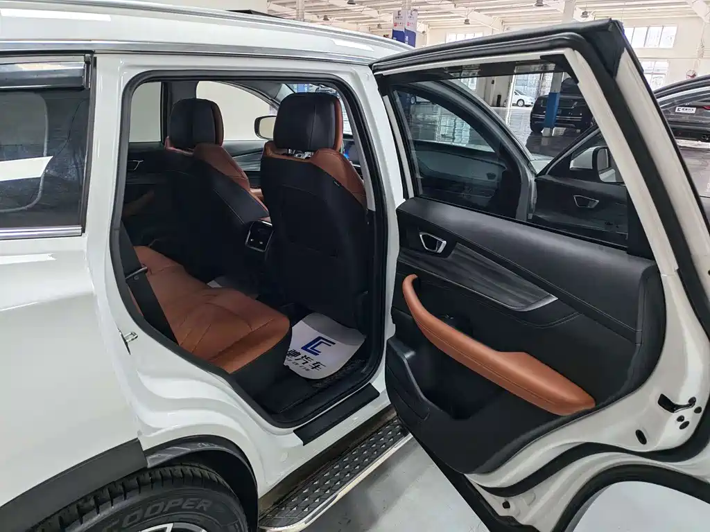 Chery Tiggo 8 PLUS — миниатюра 12