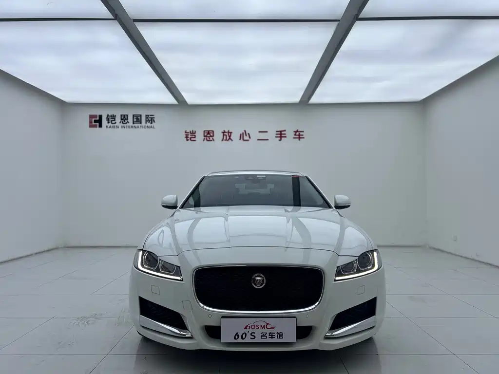 JAGUAR  XFL