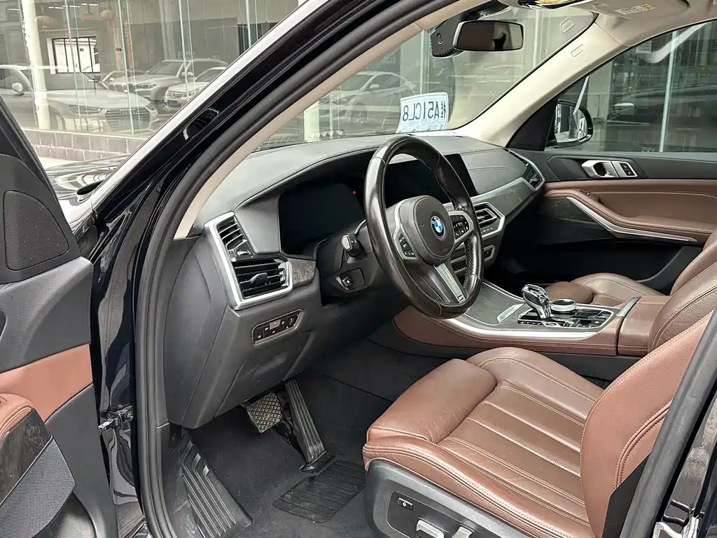BMW X5 (Import) — миниатюра 5