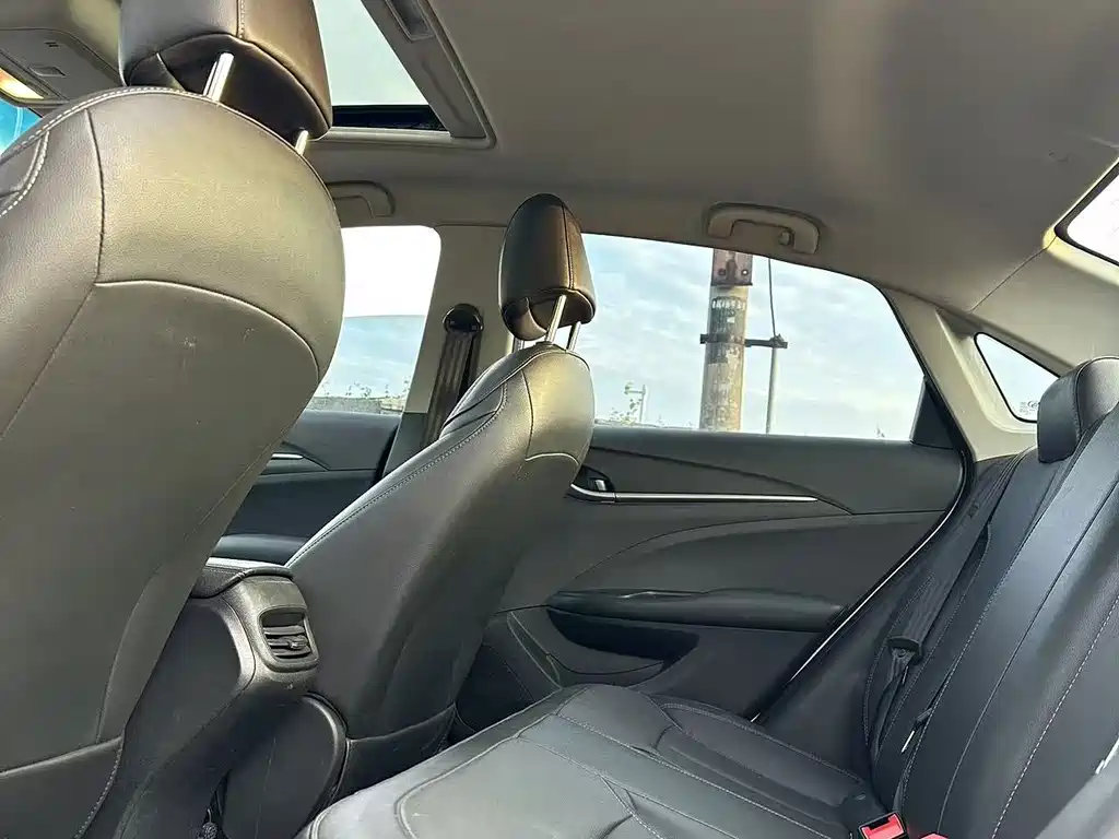 Buick Excelle — миниатюра 10