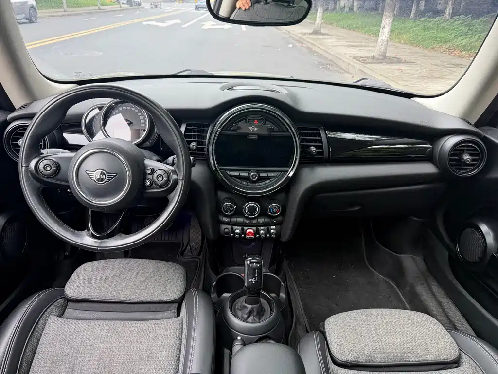MINI Mini — миниатюра 12