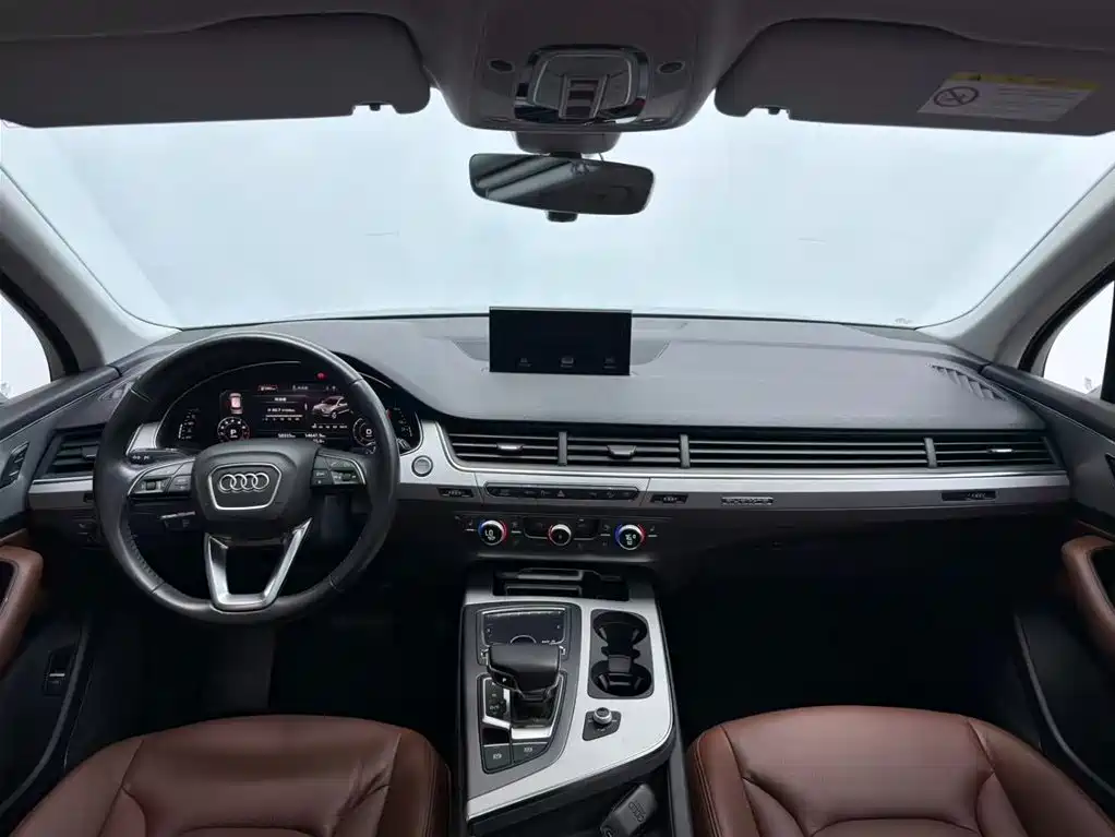 Audi Q7 2019 45 TFSI Comfort