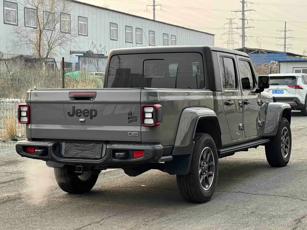 JEEP GLADIATOR