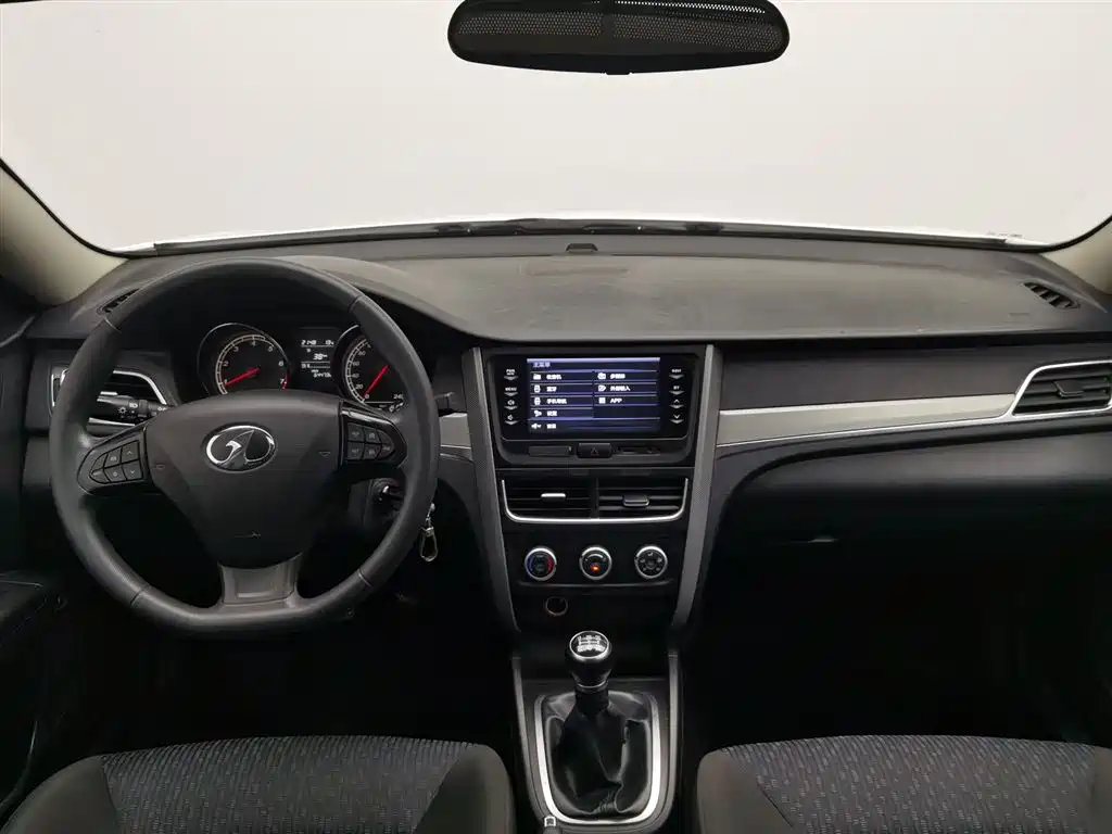 Bestune B30 2016 1.6L MT Luxury