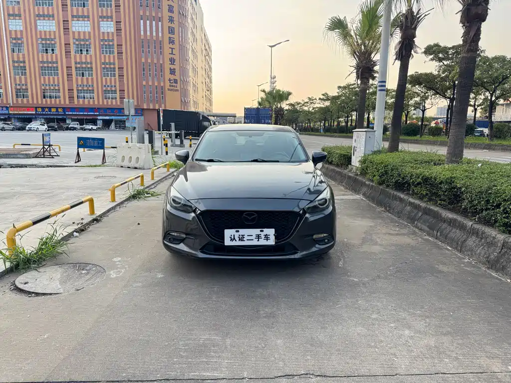 MAZDA 3 ANGKESAILA