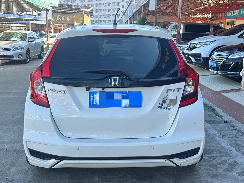 Honda Fit — миниатюра 3