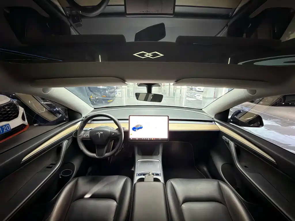 Tesla Model Y 2021 3D7