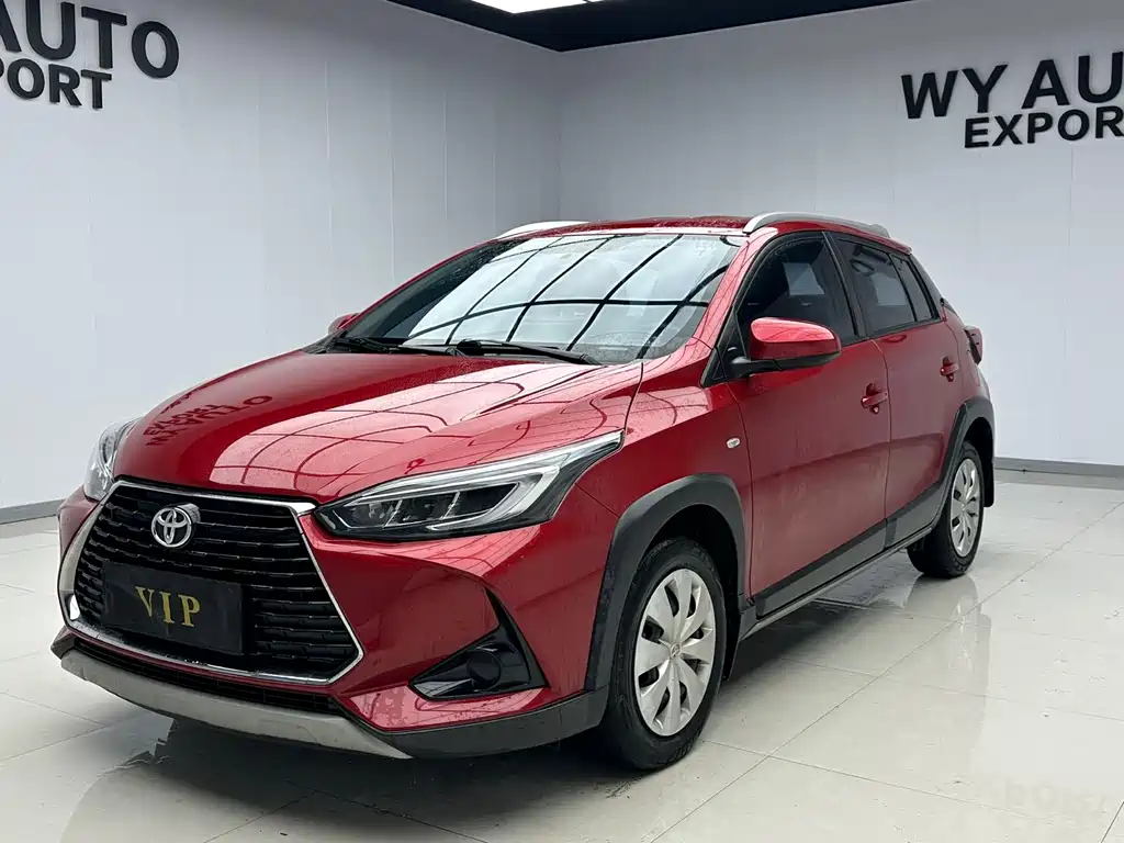 Toyota Yaris L 2022