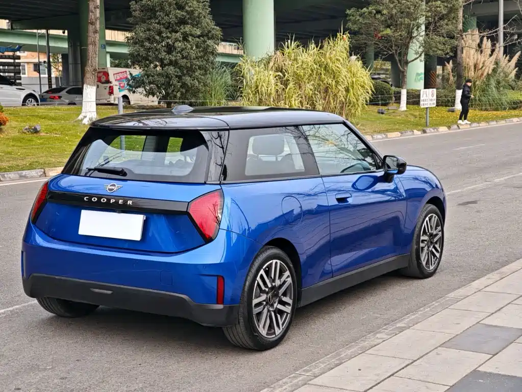 MINI ELECTRIC  COOPER