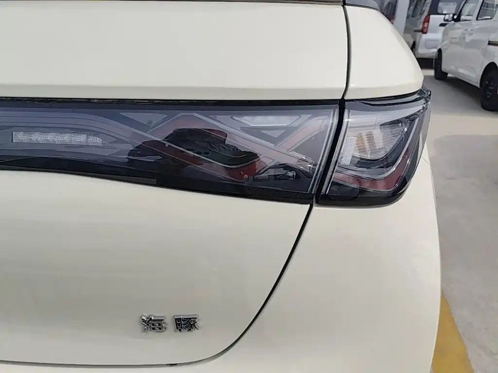 BYD Dolphin 2025 420km Freedom