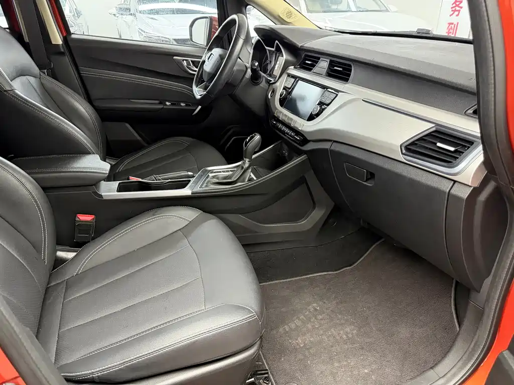 Geely Vision X3 — миниатюра 8