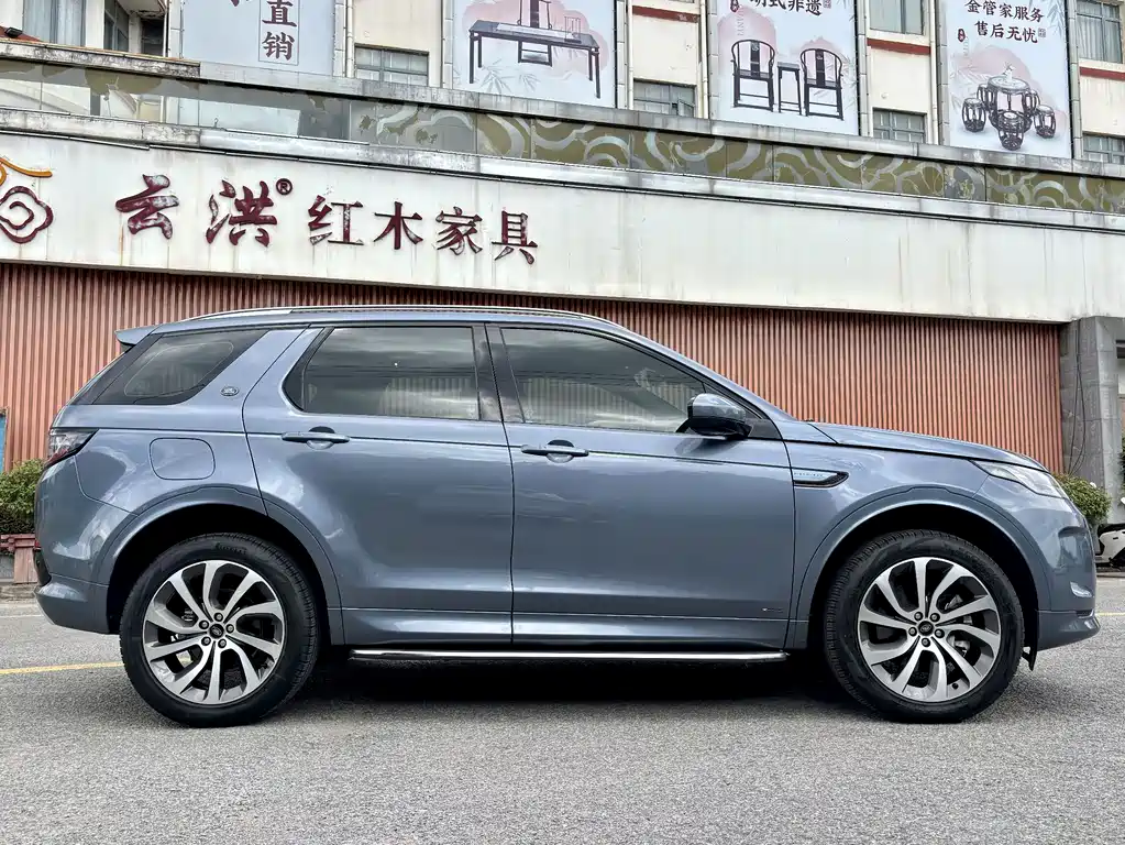 Land Rover Discovery Sport — миниатюра 6