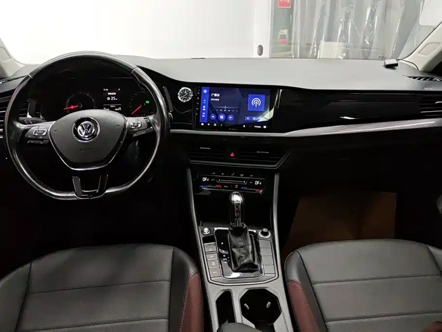 Volkswagen Bora — миниатюра 12