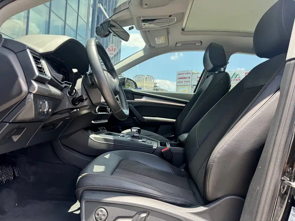 Audi Q5L 2018 45 TFSI Premium Fashion VI