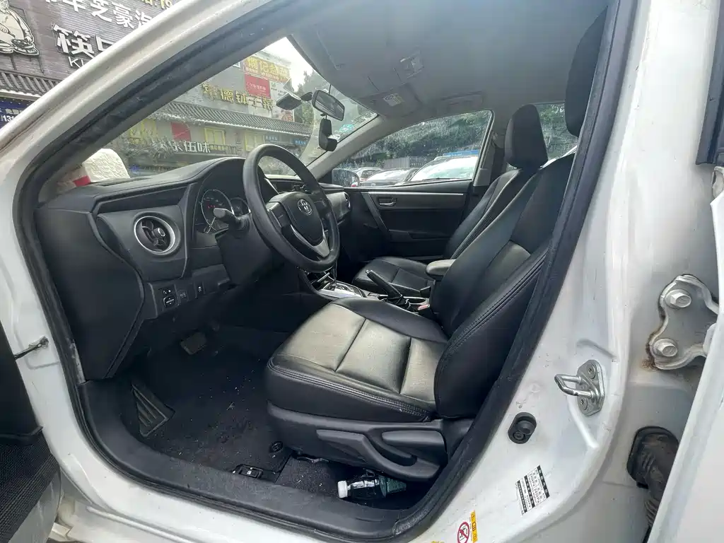 Toyota Corolla — миниатюра 4