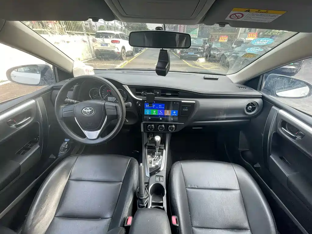Toyota Corolla — миниатюра 5