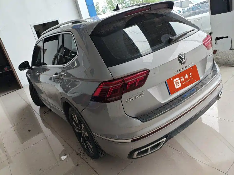 Volkswagen Tiguan L L 2022 330TSI AT R-Line
