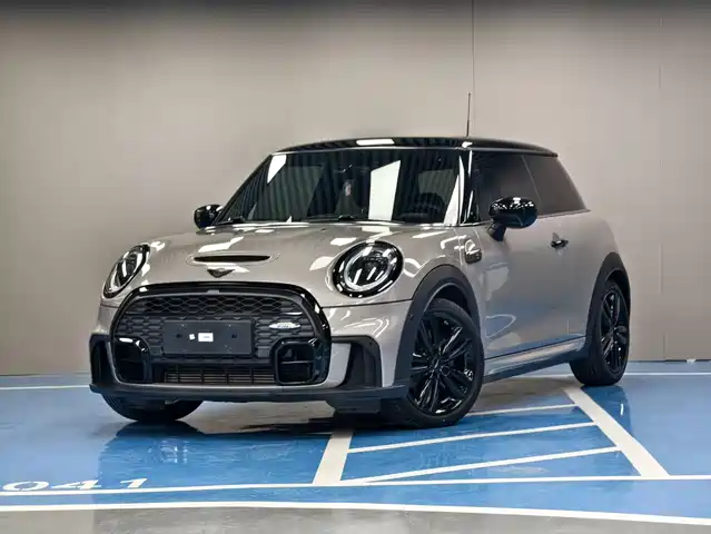 MINI 
