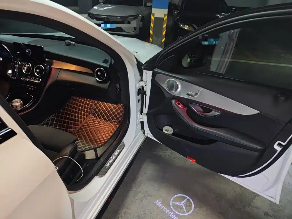 Mercedes-Benz C-Class — миниатюра 19