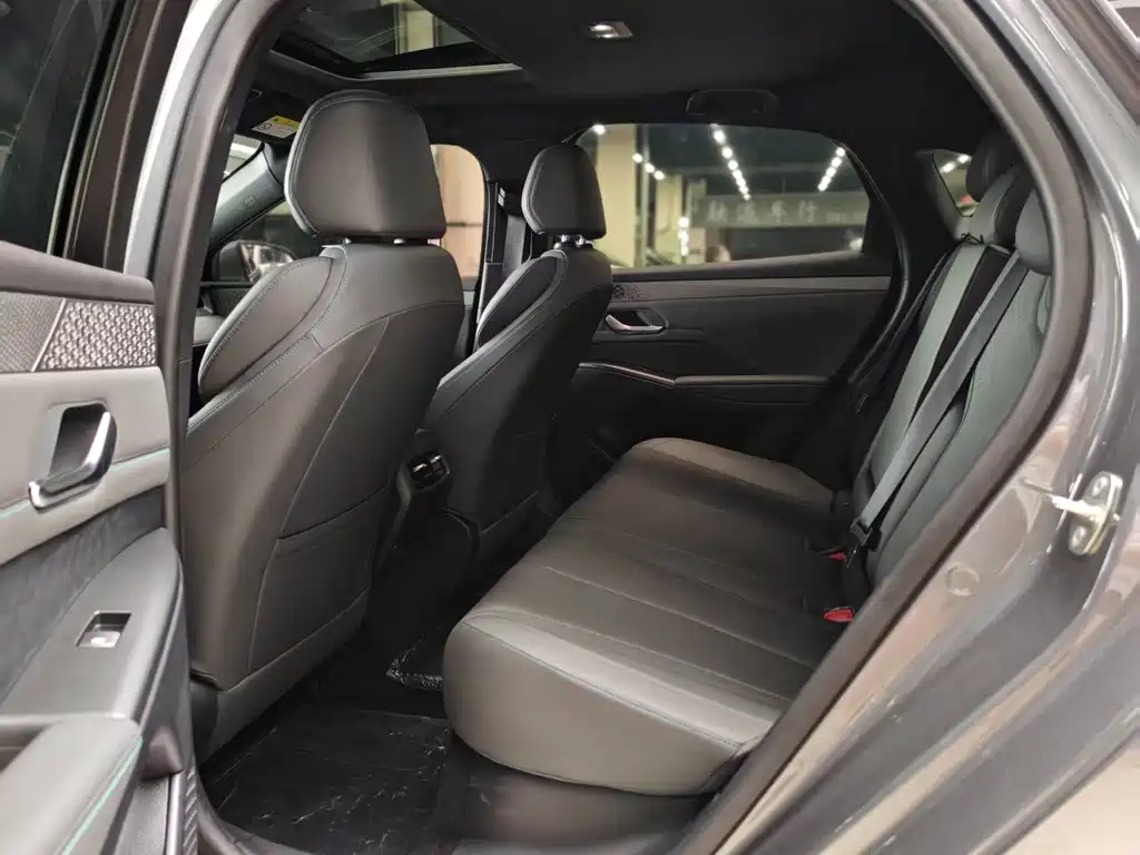 BYD Qin Plus PLUS 2025 DM-i Smart Drive 120KM