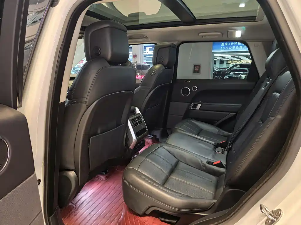 Land Rover Range Rover Sport Sport 2021 P400e SE