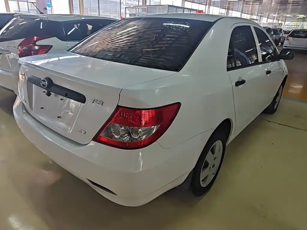 BYD F3 — миниатюра 7