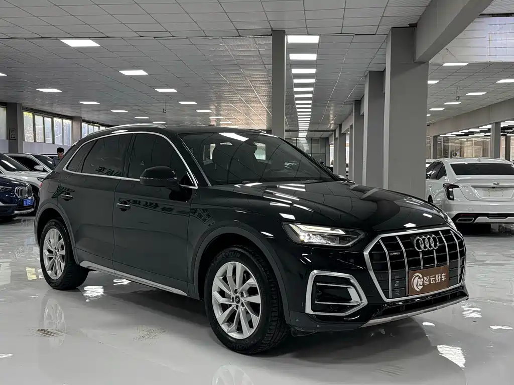 Audi Q5L 2023 40T Luxury
