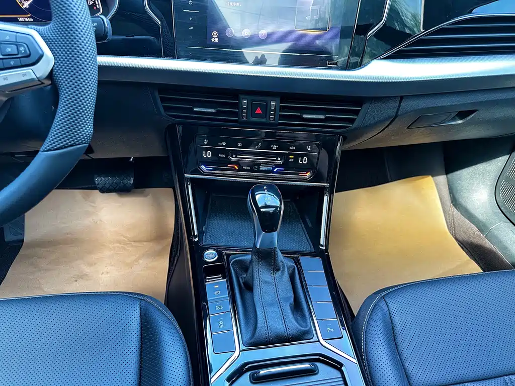 Volkswagen Passat — миниатюра 16
