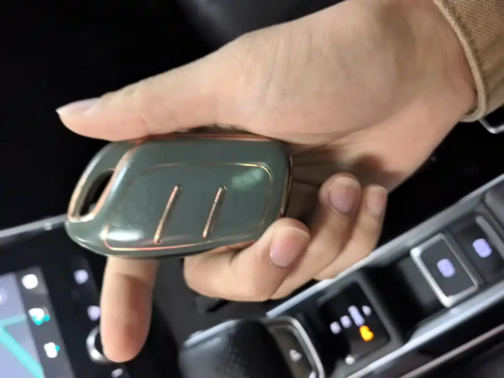 Roewe RX5 MAX — миниатюра 9