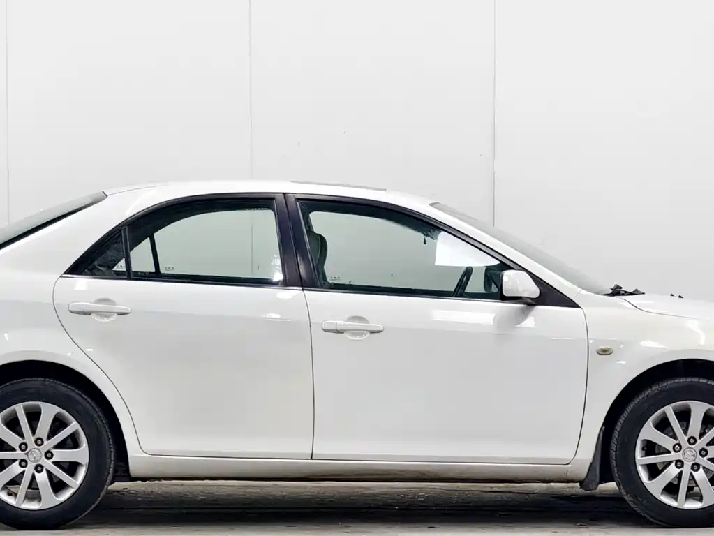 Mazda Mazda6 2012 2.0L AT Luxury