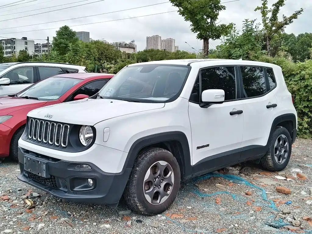 Jeep Renegade — миниатюра 2