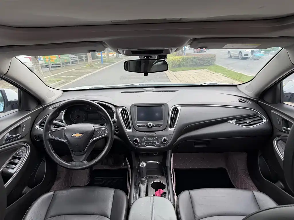 Chevrolet Malibu XL — миниатюра 10