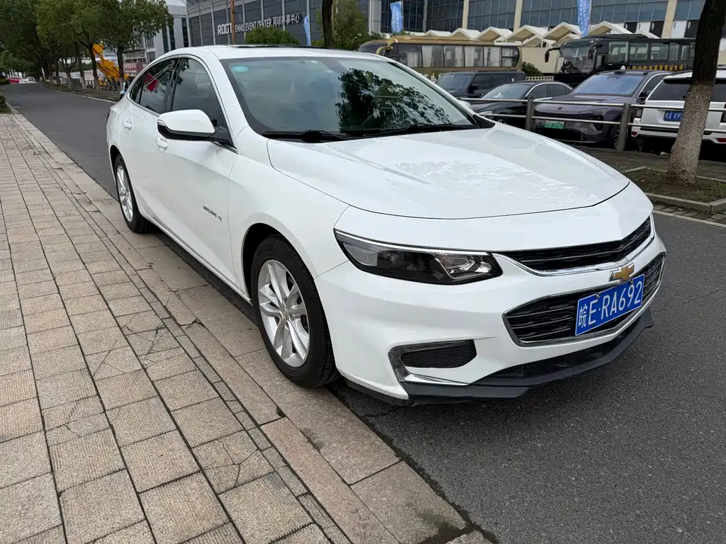 Chevrolet Malibu XL — миниатюра 3